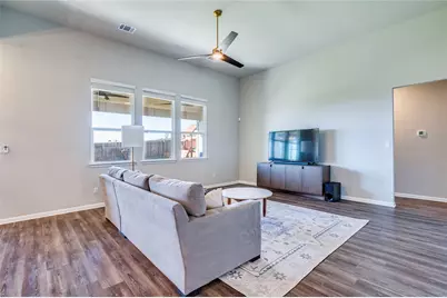 450 Sue Peaks Loop, Dripping Springs, TX 78620 - Photo 14