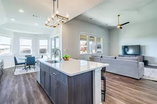 450 Sue Peaks Loop, Dripping Springs, TX 78620 - Photo 2