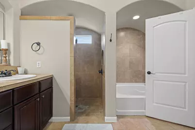 106 Legends Of Hutto Trail, Hutto, TX 78634 - Photo 14