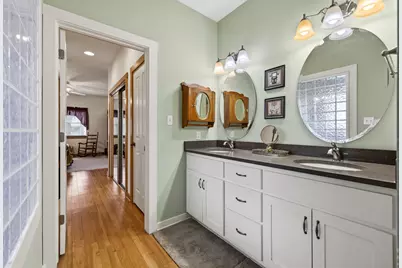 505 W San Antonio Street, Fredericksburg, TX 78624 - Photo 24