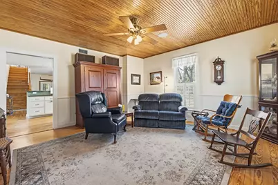 505 W San Antonio Street, Fredericksburg, TX 78624 - Photo 10