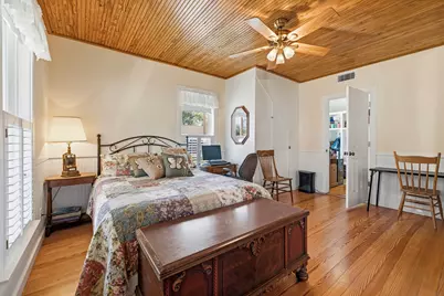 505 W San Antonio Street, Fredericksburg, TX 78624 - Photo 22