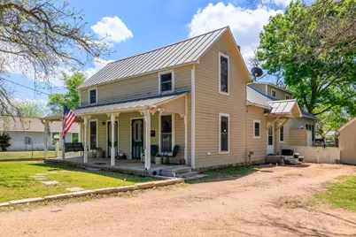 505 W San Antonio Street, Fredericksburg, TX 78624 - Photo 6