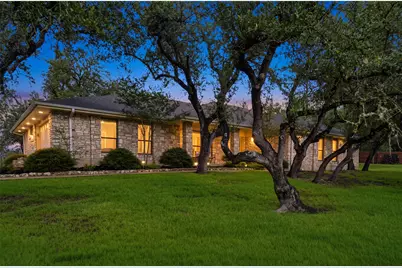 1013 Hidden Hills Drive, Dripping Springs, TX 78620 - Photo 2