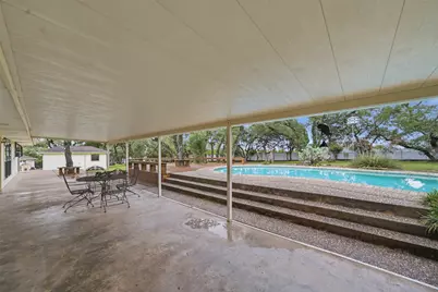 1013 Hidden Hills Drive, Dripping Springs, TX 78620 - Photo 16