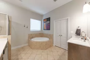 812 Heartleaf Dr, Leander, TX 78641 - Photo 14