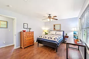 122 Rolling Pines Dr, Smithville, TX 78957 - Photo 12