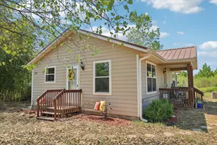122 Rolling Pines Dr, Smithville, TX 78957 - Photo 2