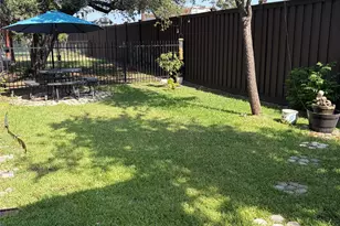 13804 Ashton Woods Cir, Austin, TX 78727 - Photo 6