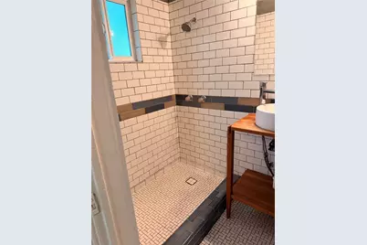 1136 Eleanor Street, Austin, TX 78721 - Photo 18