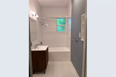 1136 Eleanor Street, Austin, TX 78721 - Photo 20
