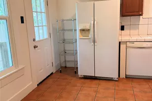 1136 Eleanor St, Austin, TX 78721 - Photo 8