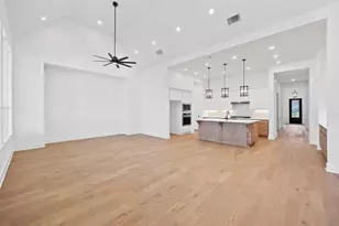 133 Cloverton Cres, Hutto, TX 78634 - Photo 24