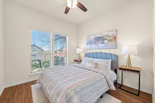 914 W 26th St, Austin, TX 78705 - Photo 24