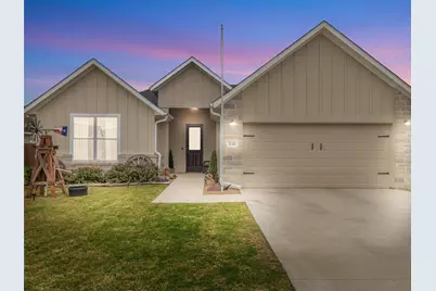 334 Webb Street, Smithville, TX 78957 - Photo 1