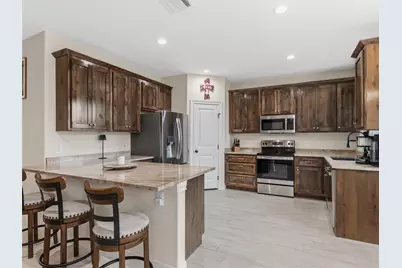 334 Webb Street, Smithville, TX 78957 - Photo 8