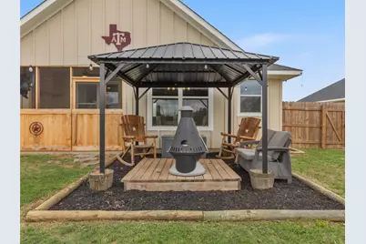 334 Webb Street, Smithville, TX 78957 - Photo 26