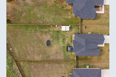 334 Webb Street, Smithville, TX 78957 - Photo 36