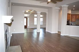 7233 Via Dono Dr, Austin, TX 78749 - Photo 8