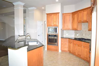 7233 Via Dono Drive, Austin, TX 78749 - Photo 12