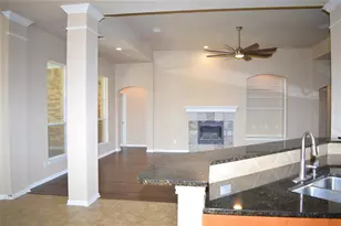 7233 Via Dono Dr, Austin, TX 78749 - Photo 18