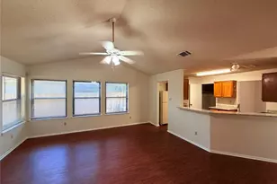 2013 James Pl, Round Rock, TX 78664 - Photo 4