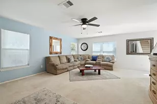 13024 Lofton Cliff Dr, Del Valle, TX 78617 - Photo 8