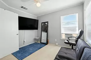 13024 Lofton Cliff Dr, Del Valle, TX 78617 - Photo 22