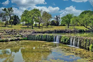 216 Rio Ancho Blvd, Liberty Hill, TX 78642 - Photo 38