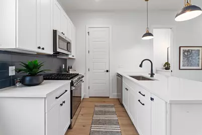 909 Calle Limon #3, Austin, TX 78702 - Photo 14