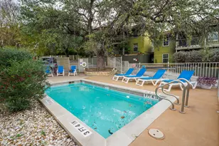 2302 East Side Dr, Austin, TX 78704 - Photo 18