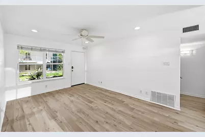 300 Crockett Street #116, Austin, TX 78704 - Photo 2