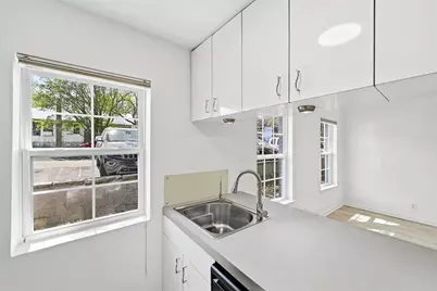 300 Crockett Street #116, Austin, TX 78704 - Photo 16