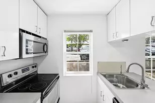 300 Crockett St, Austin, TX 78704 - Photo 14