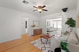 1523 Piedmont Ave, Austin, TX 78757 - Photo 4