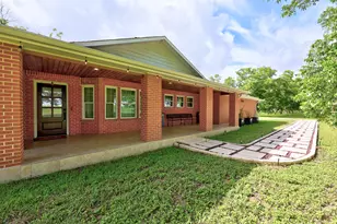 3717 Buck Ln, Garfield, TX 78617 - Photo 2