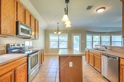 138 Justin Leonard Drive, Round Rock, TX 78664 - Photo 6