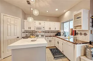 1813 White Oak Loop, Round Rock, TX 78681 - Photo 12