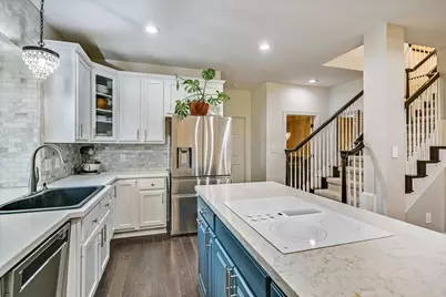 43 Lost Meadow Trail, The Hills, TX 78738 - Photo 10