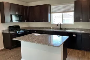 123 Bluestem Dr, Elgin, TX 78621 - Photo 6