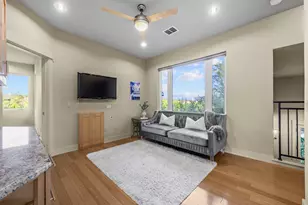 18301 Flagler Dr, Austin, TX 78738 - Photo 18
