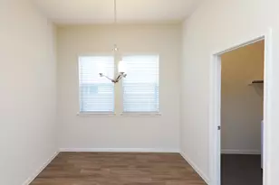 7309 Coit Rd, Austin, TX 78744 - Photo 10