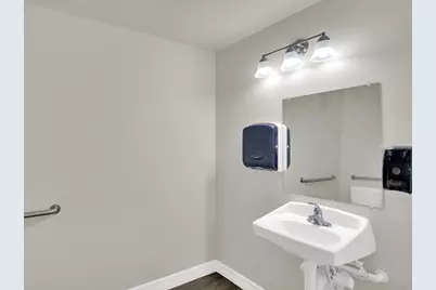 404 Carlos G Parker Boulevard NW, Taylor, TX 76574 - Photo 20