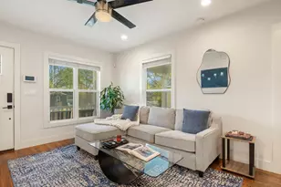 2702 Crest Ave, Austin, TX 78702 - Photo 10