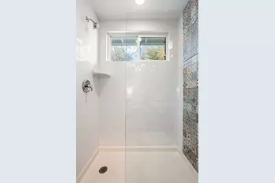 2702 Crest Avenue #1, Austin, TX 78702 - Photo 22