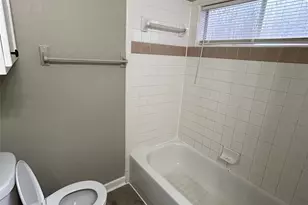 1235 Armadillo Rd, Austin, TX 78745 - Photo 14