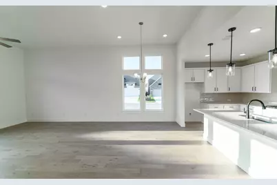 200 Hollister Drive, Liberty Hill, TX 78642 - Photo 8