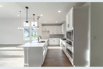 200 Hollister Drive, Liberty Hill, TX 78642 - Photo 4