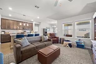 2856 Moyer Ln, Round Rock, TX 78665 - Photo 4