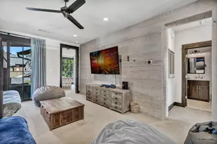 19404 Bold Venture Dr, Spicewood, TX 78669 - Photo 18